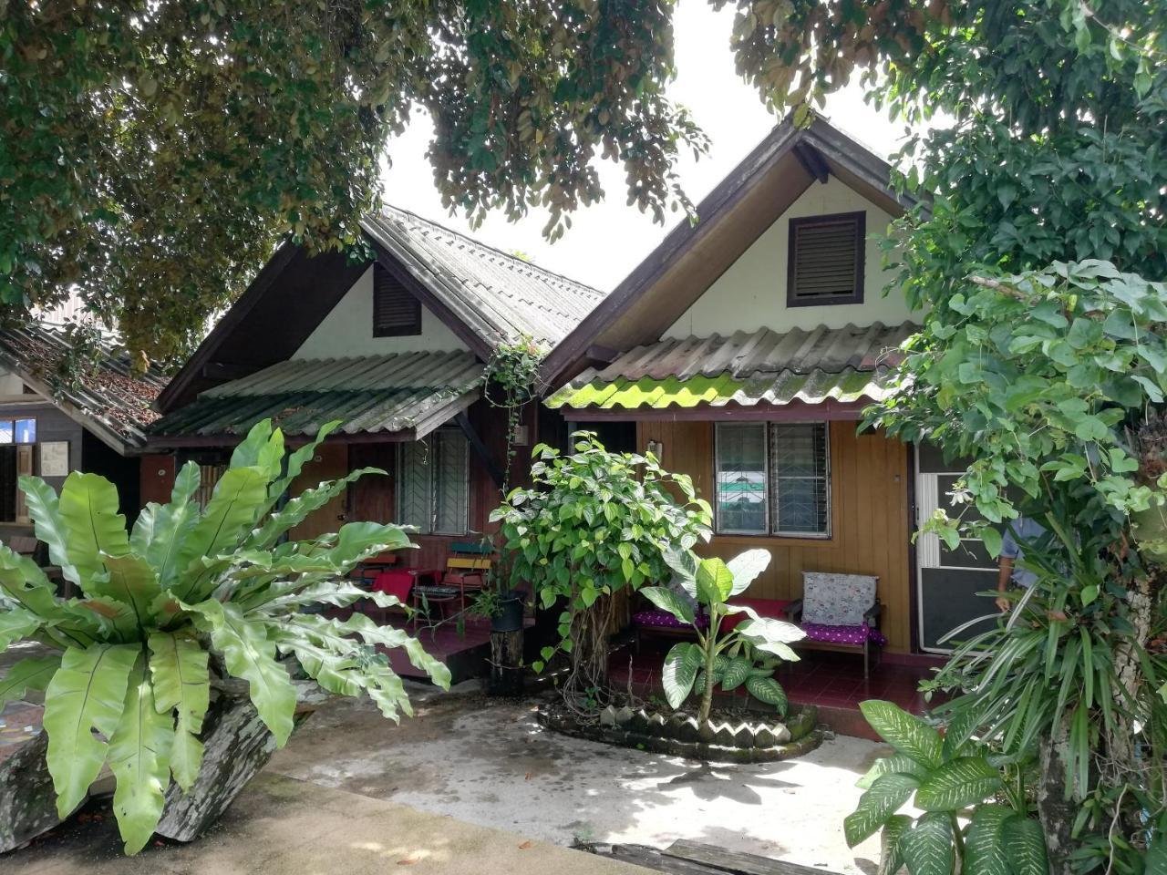 Chian Guesthouse Chiang Rai Esterno foto
